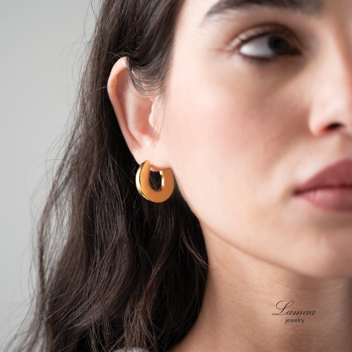 18KT GOLD EARRINGS