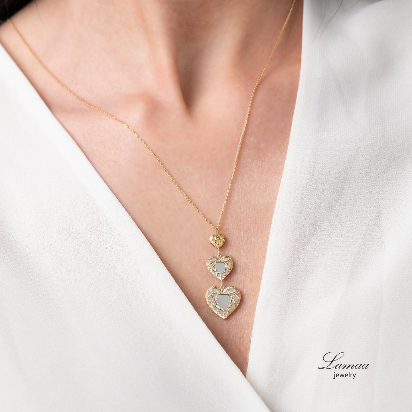 18KT GOLD NECKLACE