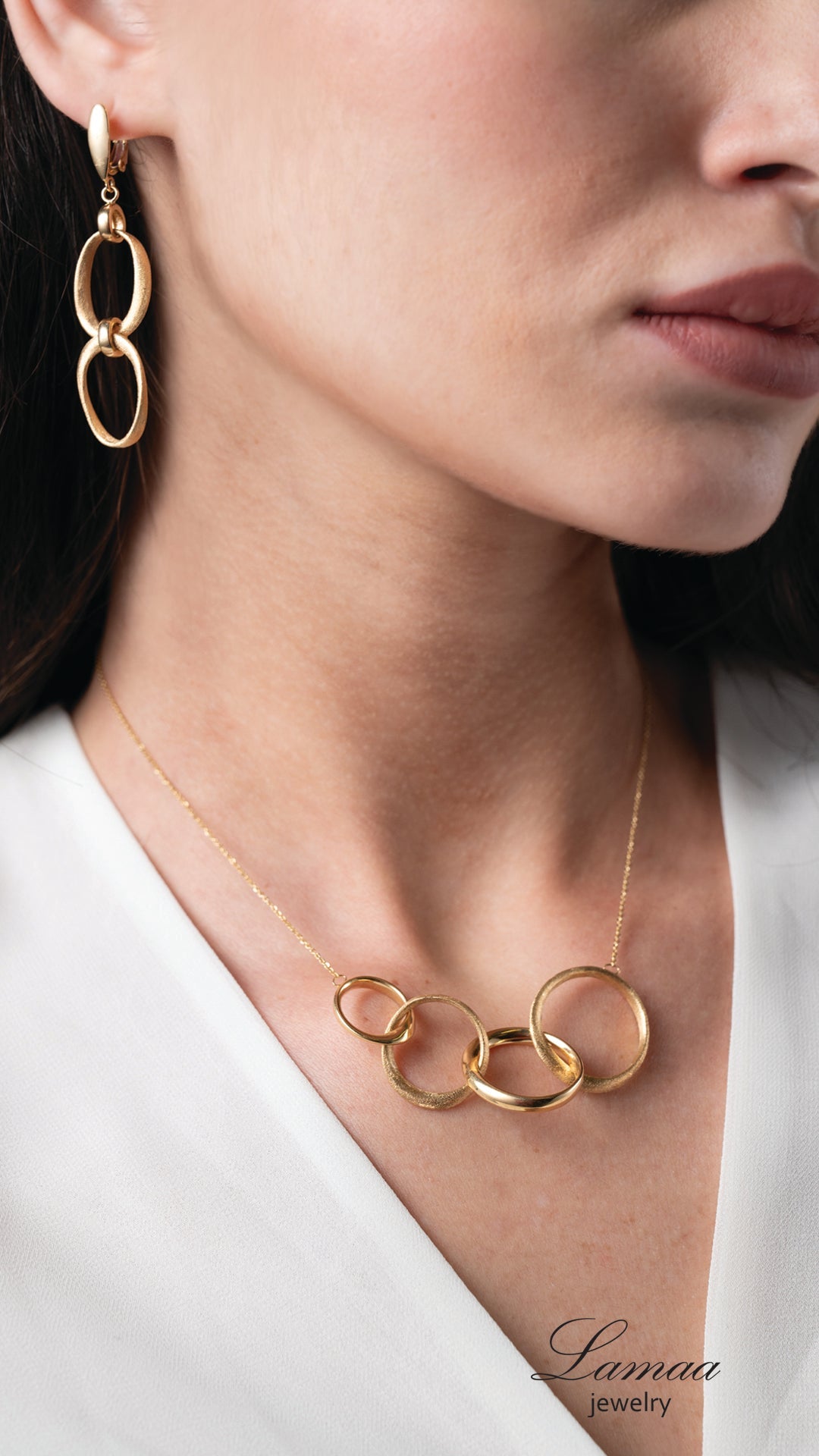 18KT GOLD NECKLACE