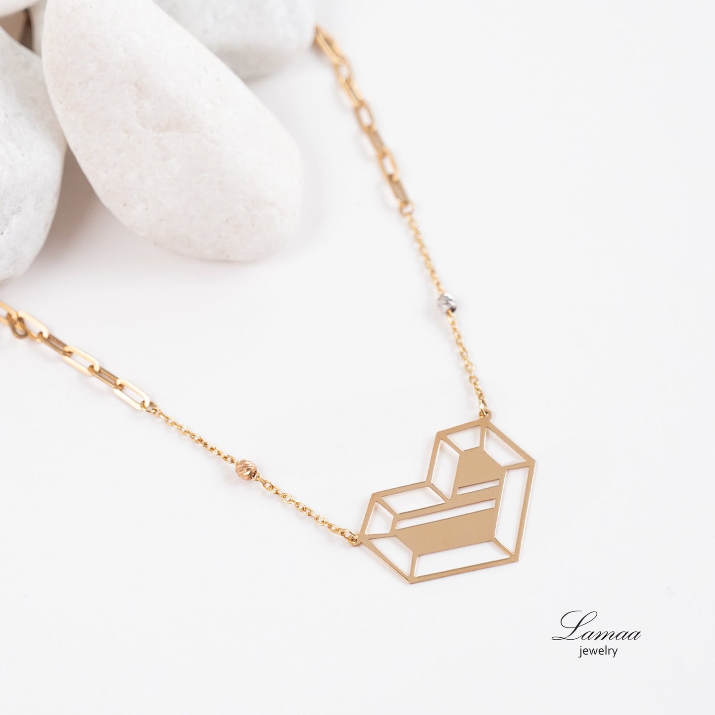 18KT GOLD NECKLACE