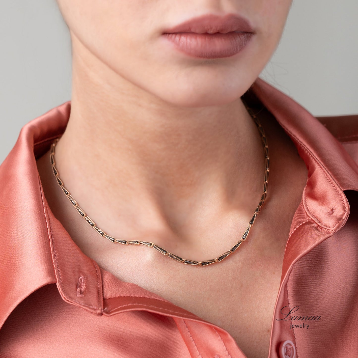 18KT GOLD NECKLACE