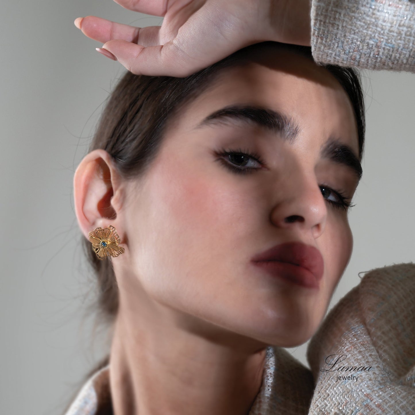 18KT GOLD EARRINGS
