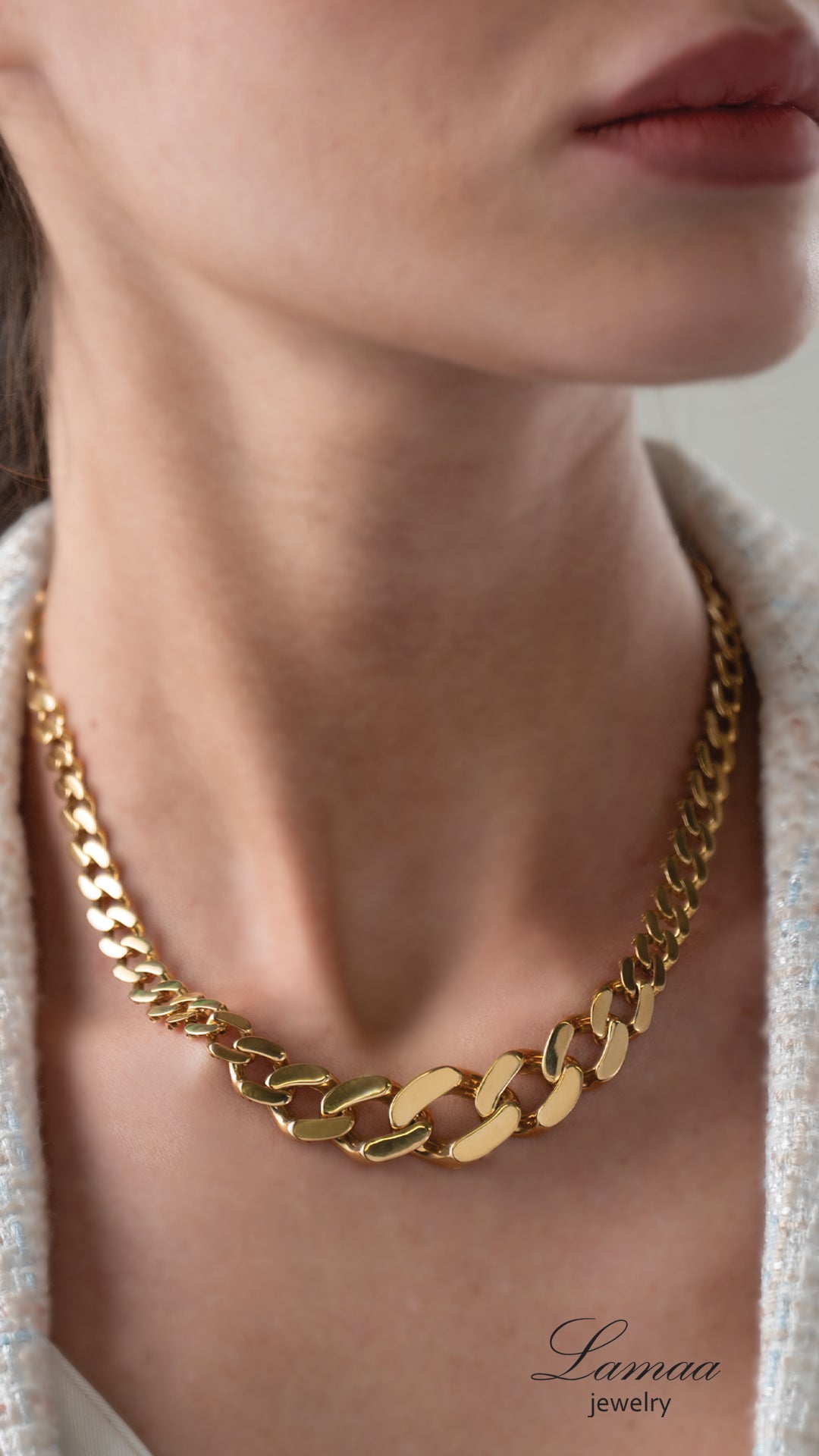 18KT GOLD NECKLACE