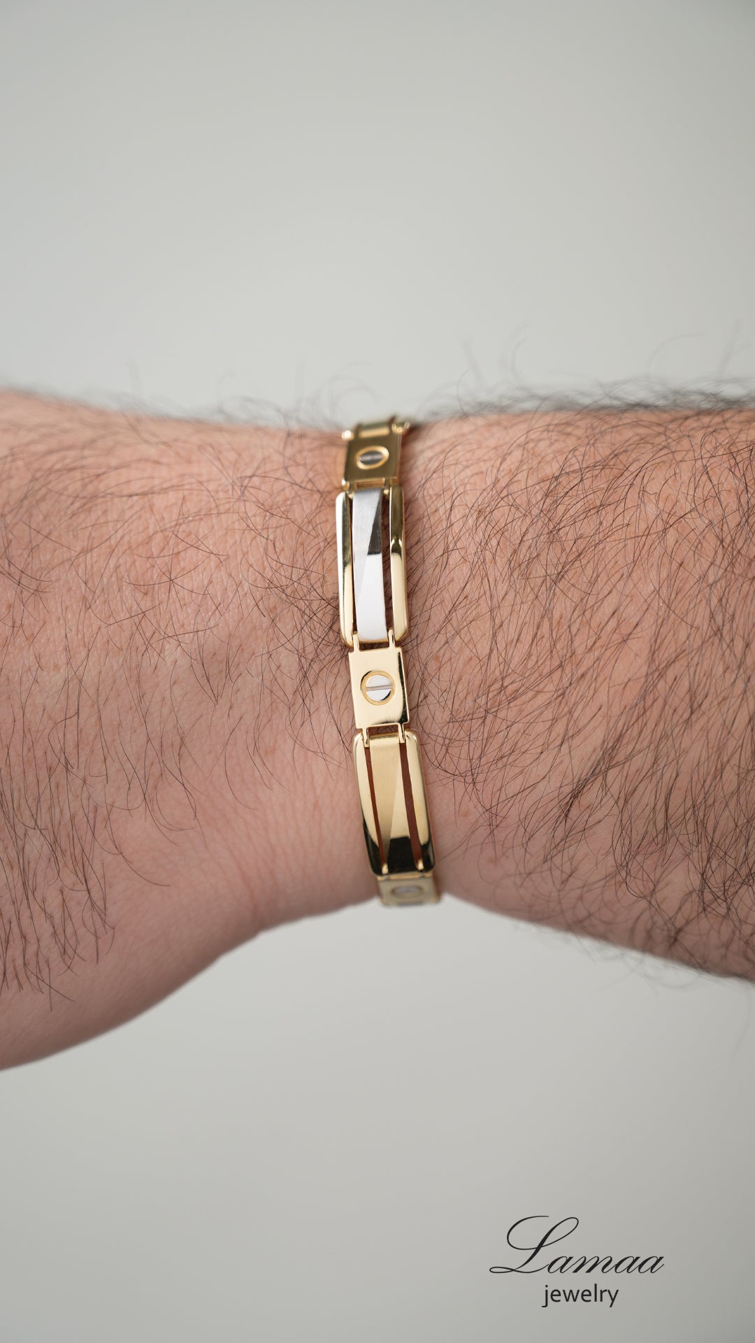 18KT GOLD BRACELET