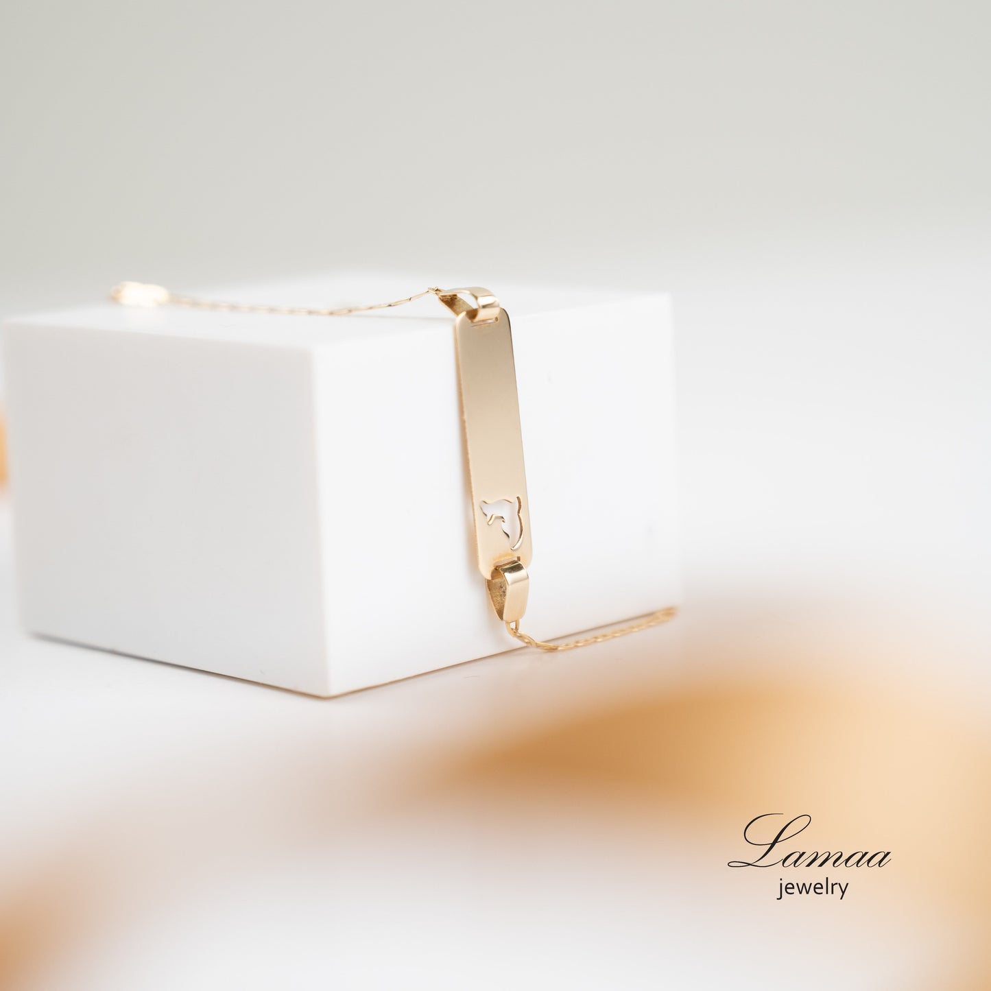 18KT GOLD BRACELET