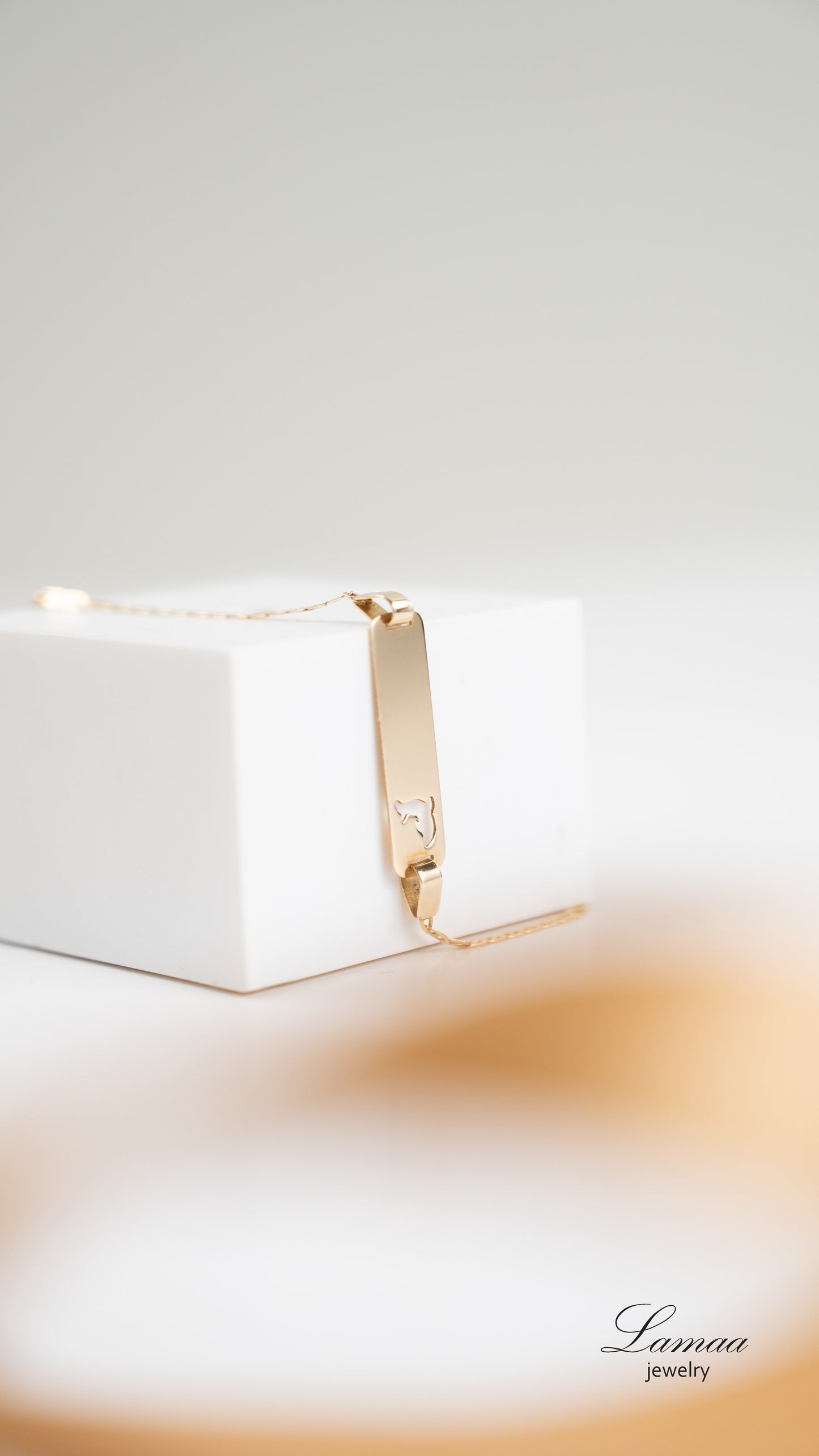 18KT GOLD BRACELET