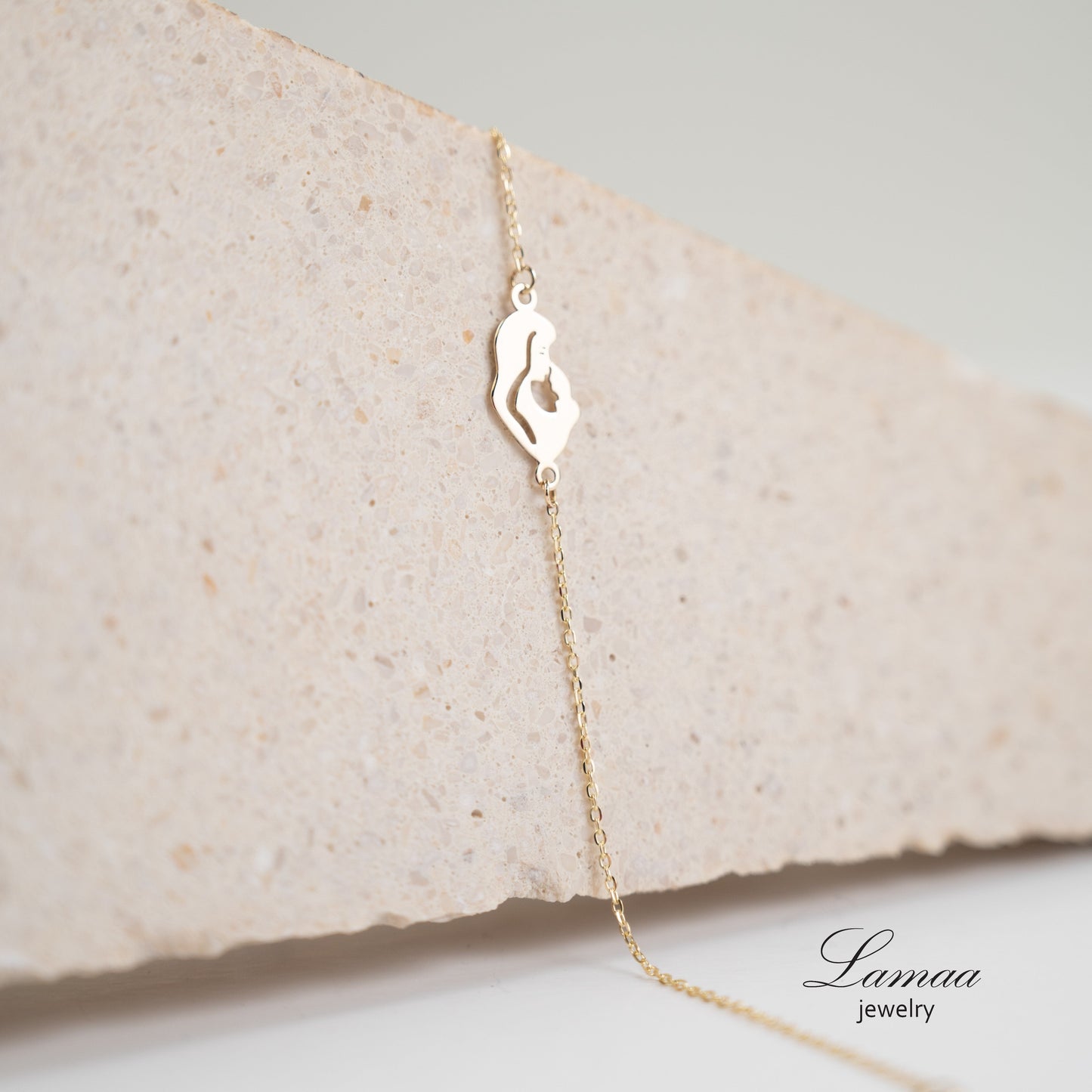 18KT GOLD BRACELET
