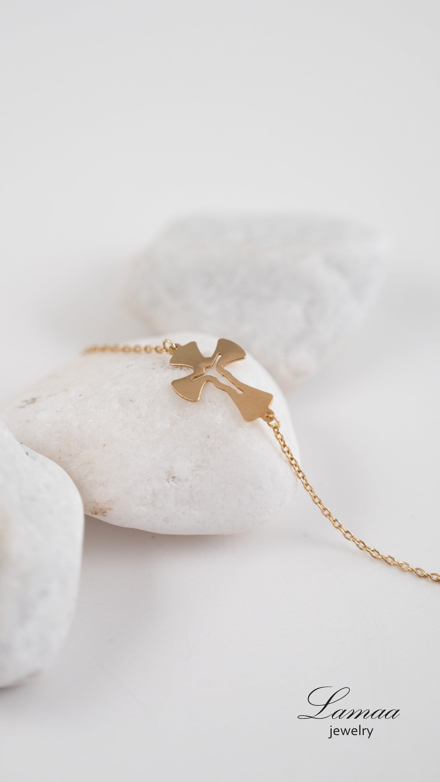 18KT GOLD BRACELET