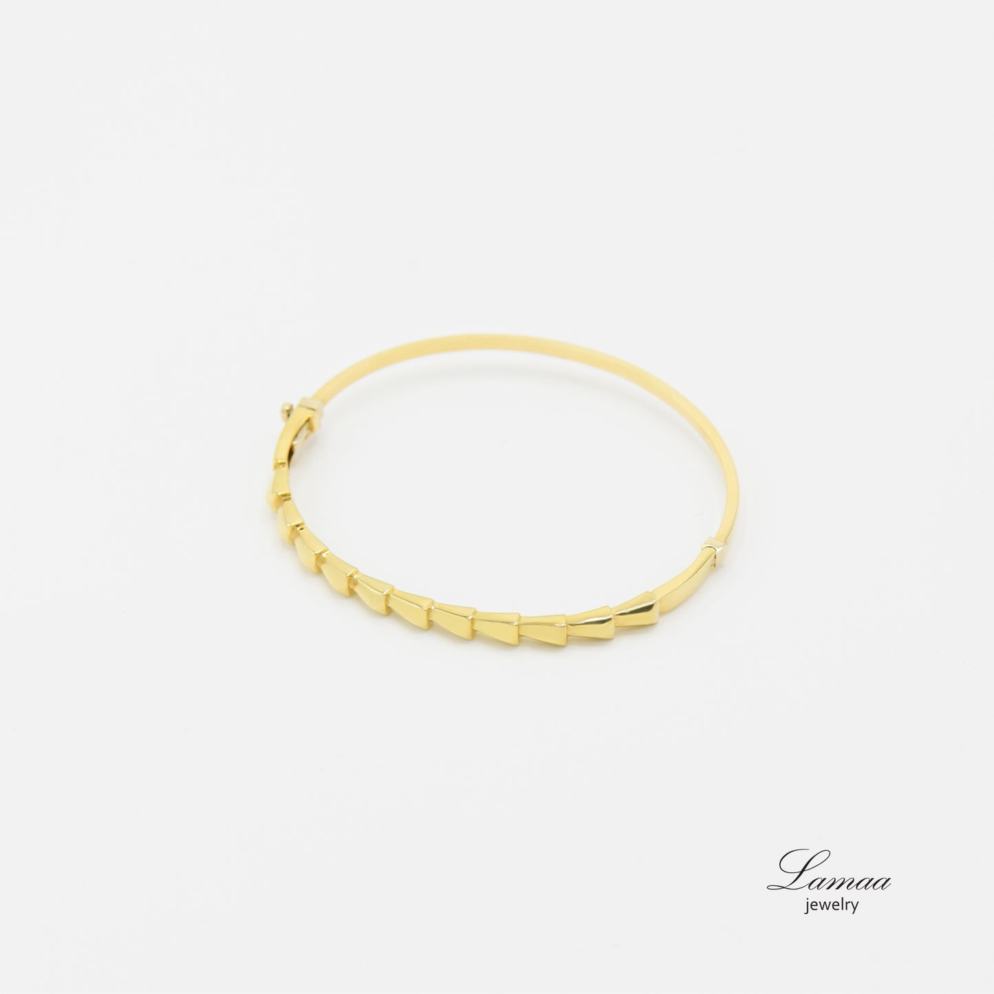18K GOLD BANGLE
