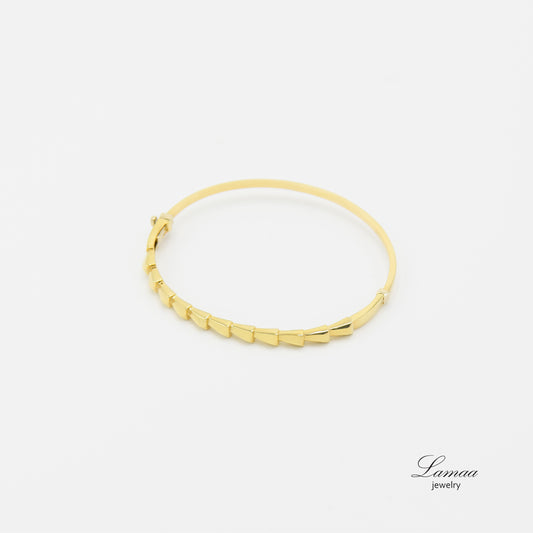 18K GOLD BANGLE
