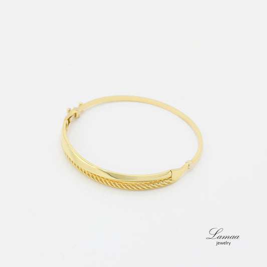 18K GOLD BANGLE