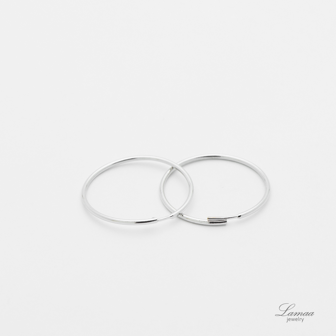 18K WHITE GOLD EARRINGS