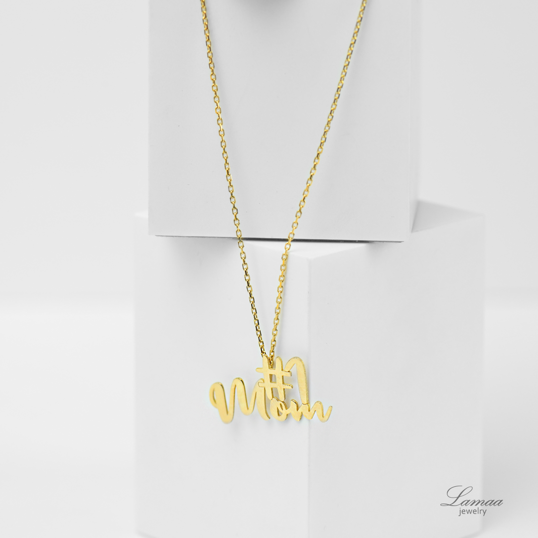 18K GOLD PENDANT