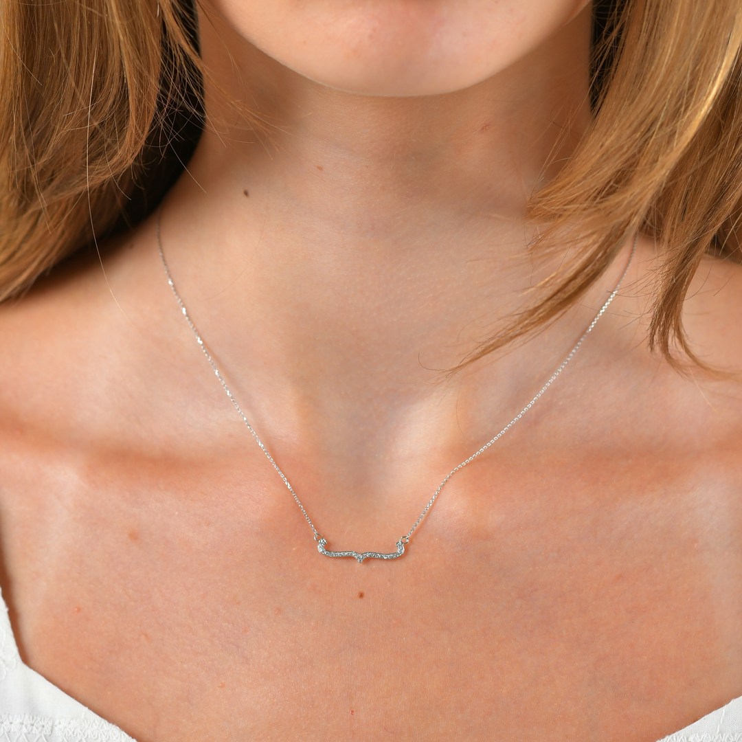 DIAMOND 18KT GOLD NECKLACE