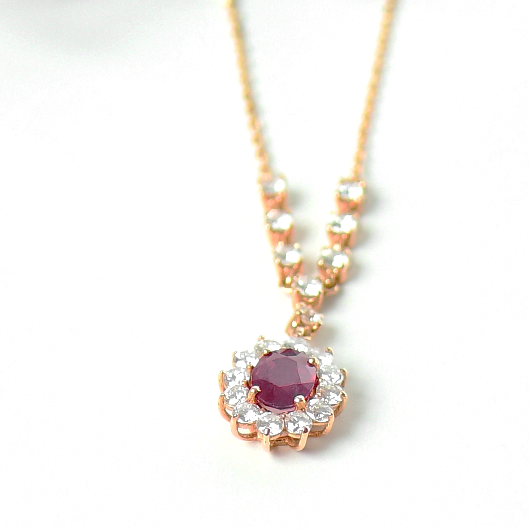 DIAMOND 18KT GOLD NECKLACE
