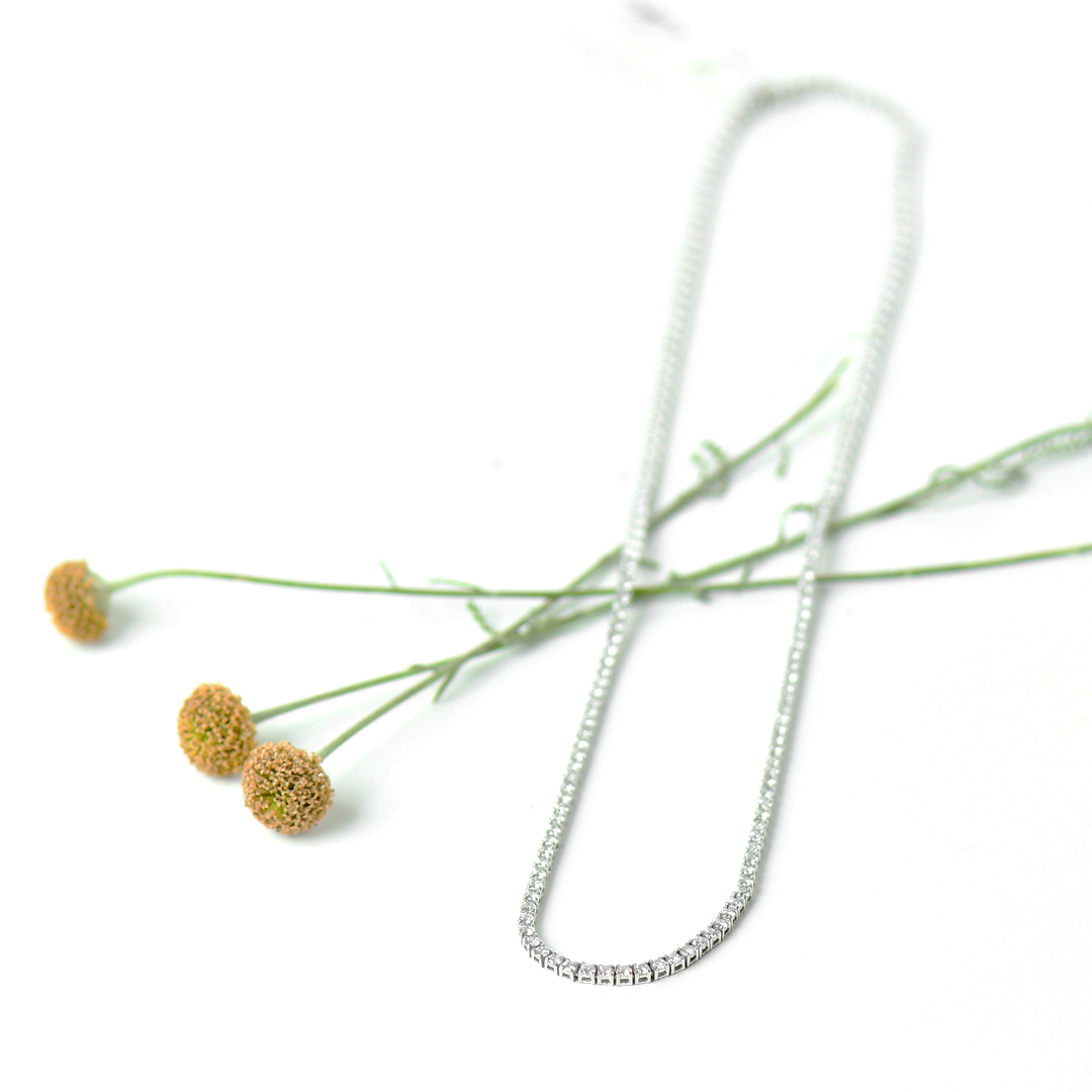 18K WHITE GOLD DIAMOND TENNIS NECKLACE