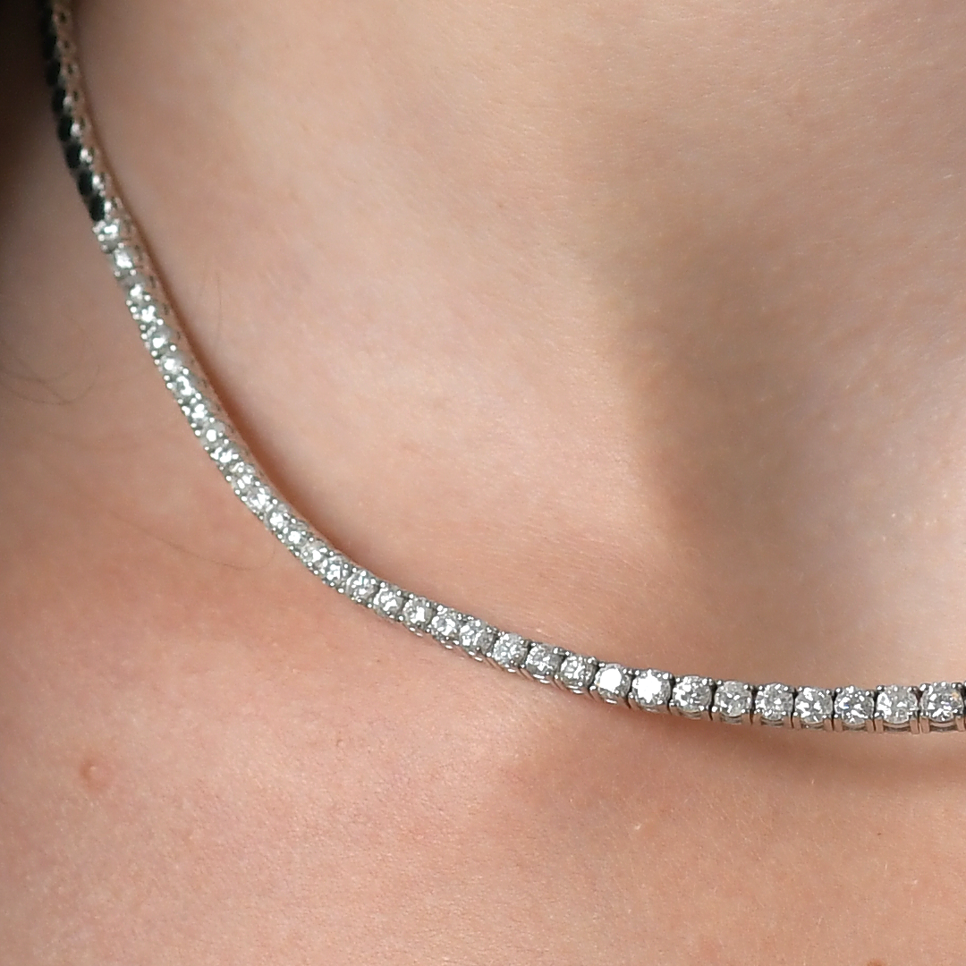 18K WHITE GOLD DIAMOND TENNIS NECKLACE