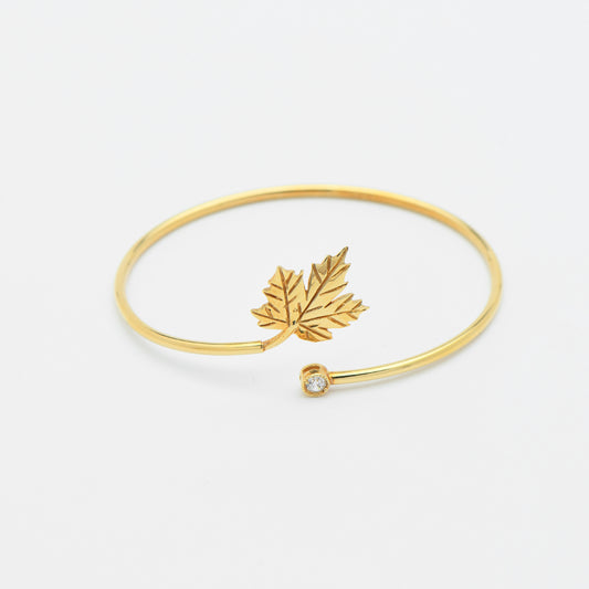 18K GOLD BANGLE