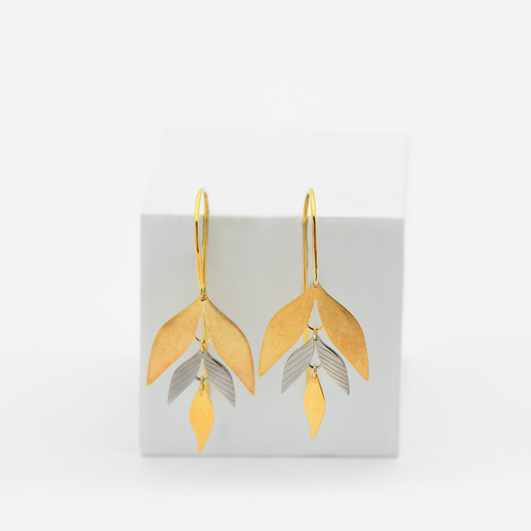 18K GOLD EARRINGS