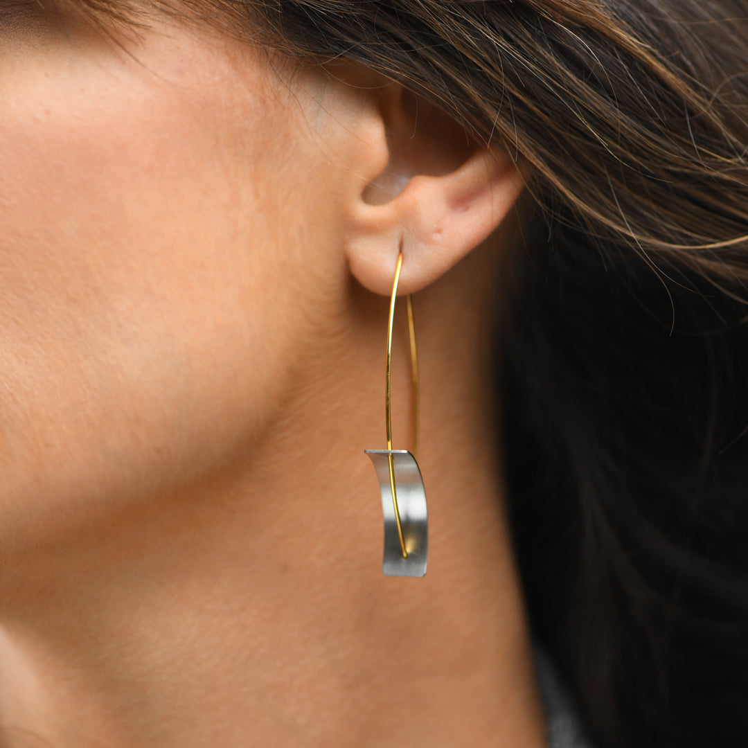 18K GOLD EARRINGS
