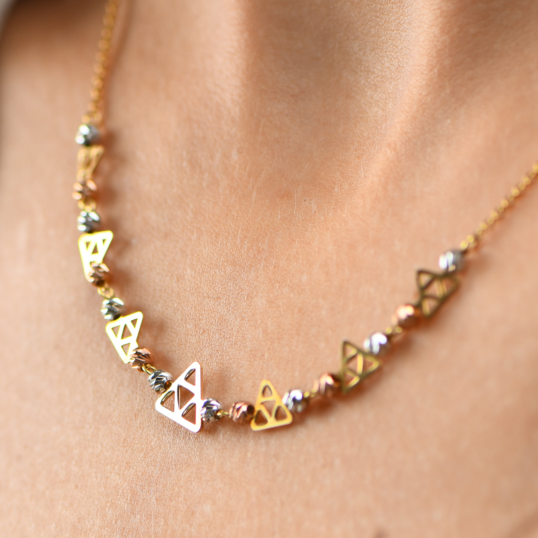 18K GOLD NECKLACE