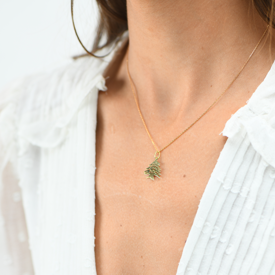 18K GOLD PENDANT