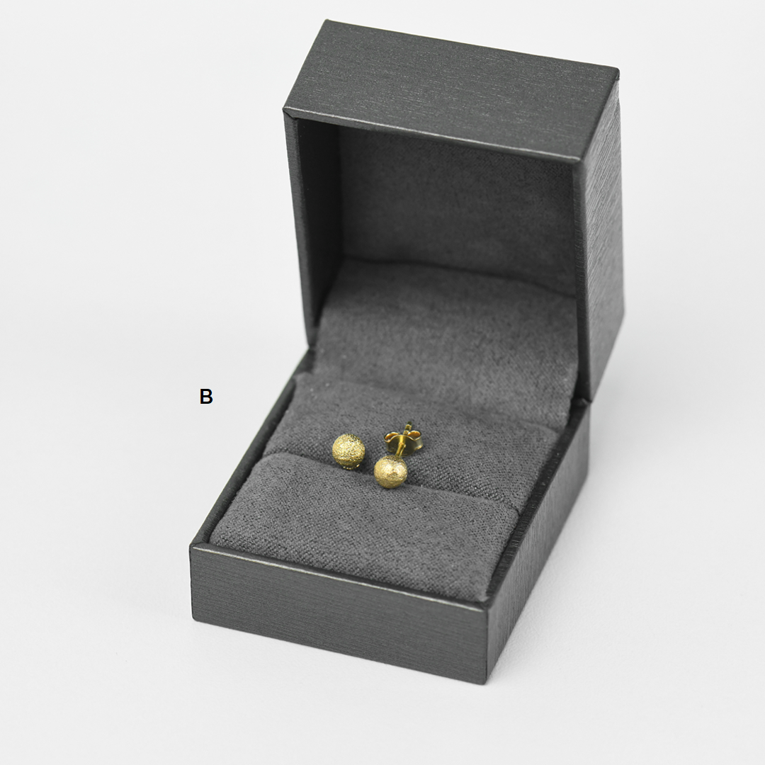 18K GOLD EARRINGS