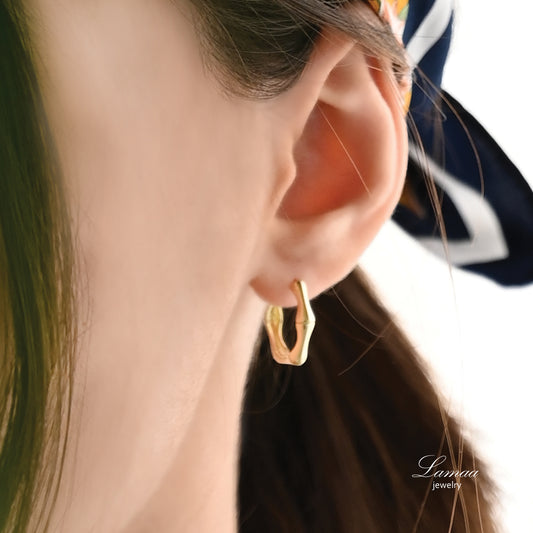 18K GOLD EARRINGS