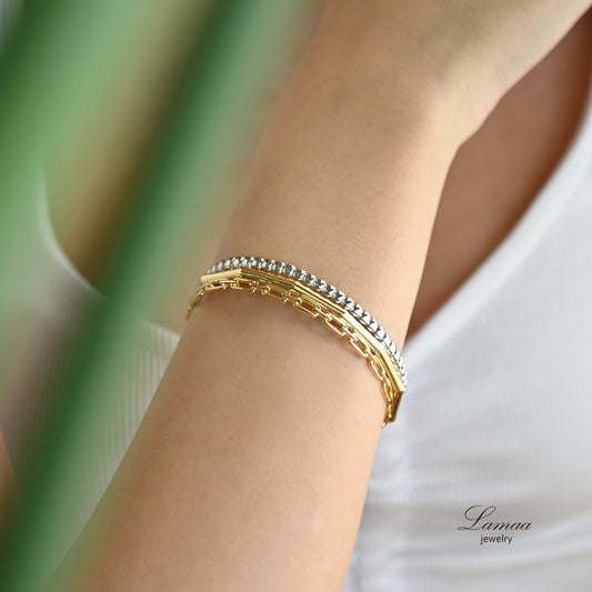 18K GOLD BANGLE