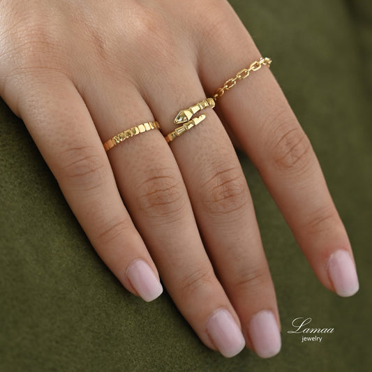 18K GOLD RING