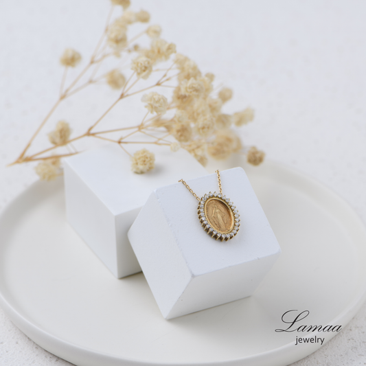 18KT GOLD DIAMOND NECKLACE