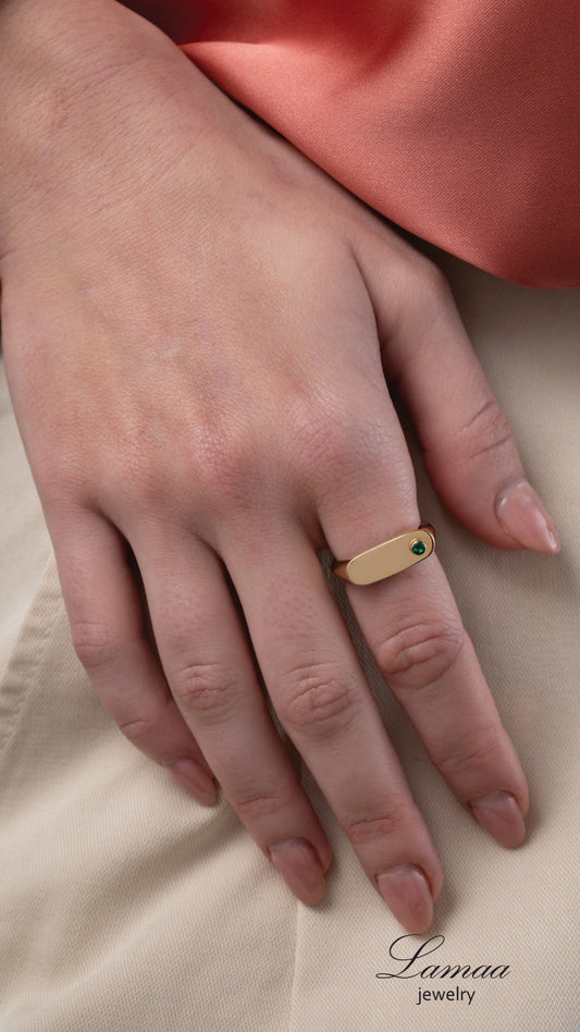 18KT GOLD RING
