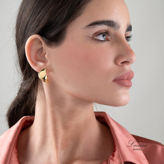 18KT GOLD EARRINGS