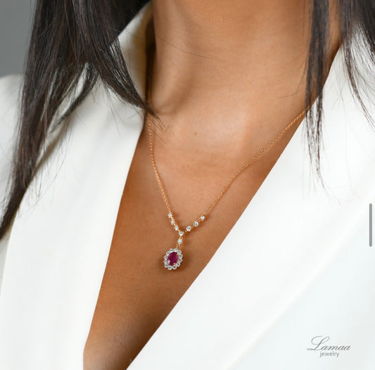 DIAMOND 18KT GOLD NECKLACE