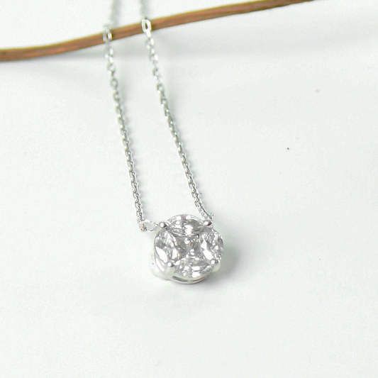 DIAMOND 18KT GOLD NECKLACE