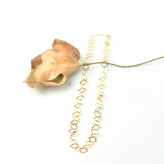 18K GOLD NECKLACE