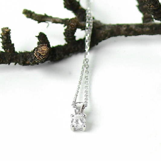 DIAMOND 18KT GOLD NECKLACE