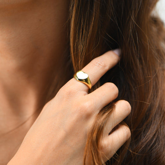 18K GOLD RING